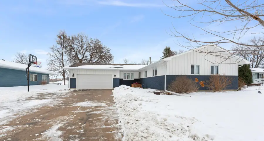 2710 18th Street S, Moorhead, MN 56560 - #2