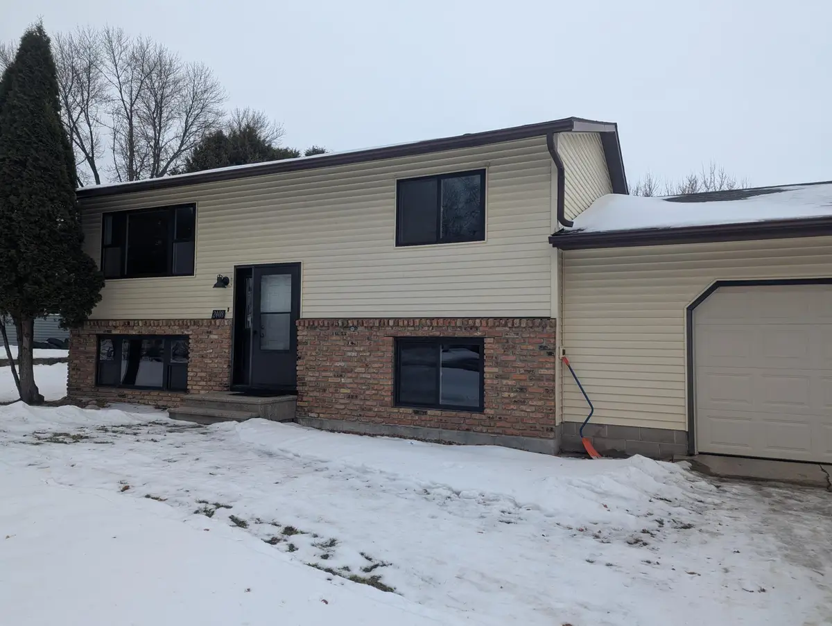 2408 21st Avenue Sw, Willmar, MN 56201 - Image #1