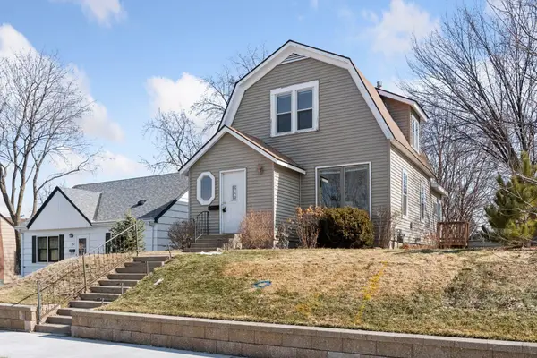 133 10th Avenue N, Hopkins, MN 55343