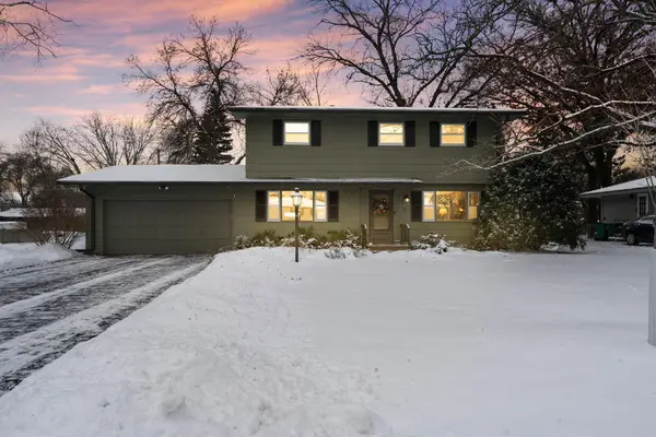 204 104th Lane Nw, Coon Rapids, MN 55448