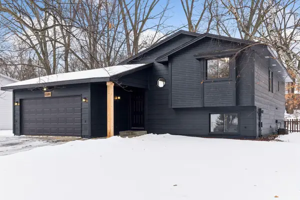 10339 Tamarack Street Nw, Coon Rapids, MN 55433