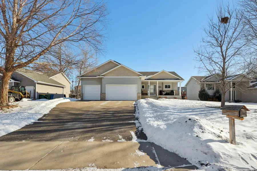 6806 Aldrich Avenue N, Brooklyn Center, MN 55430 - #2
