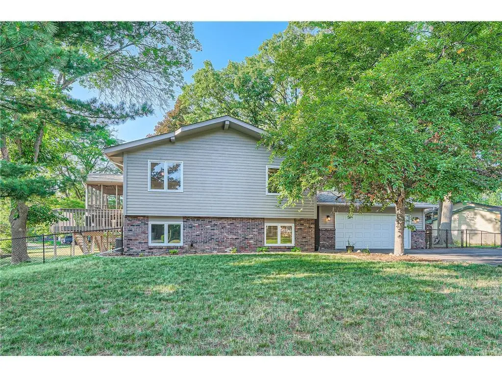 3979 Woodview Drive, Vadnais Heights, MN 55127 - #1