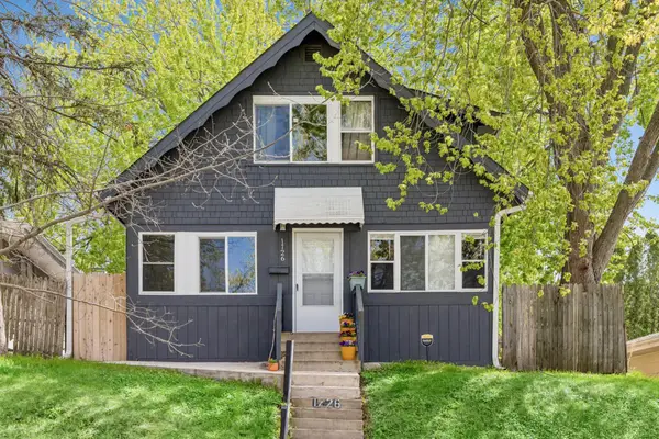 1726 4th Street E, Saint Paul, MN 55106