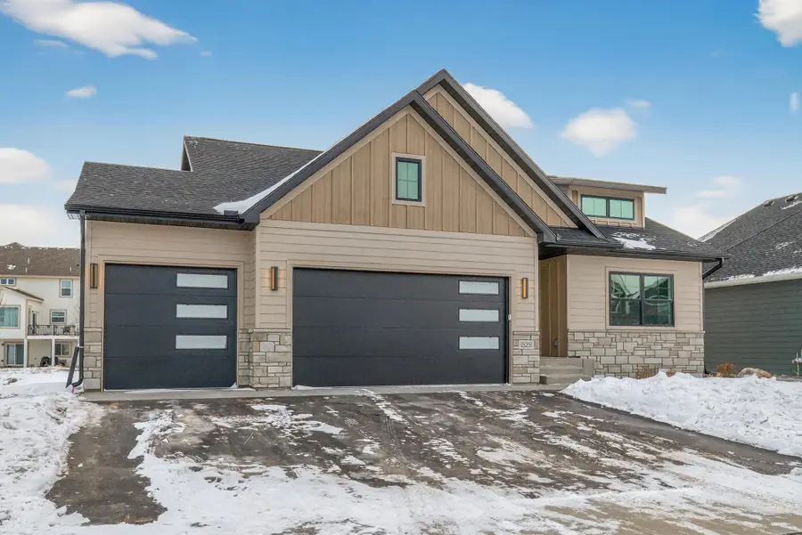 15251 110th Avenue N, Maple Grove, MN 55369 - Image #2