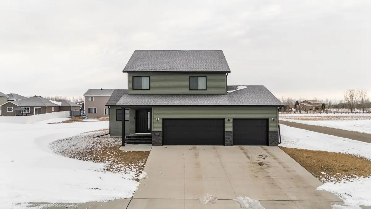 10366 73rd Street S, Horace, ND 58047 - Image #1