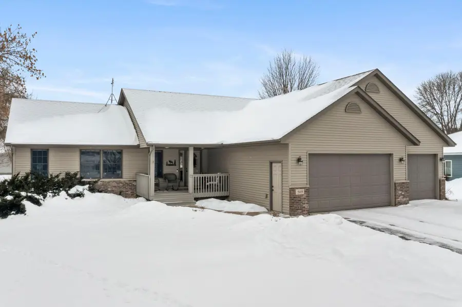 509 9th Street Sw, Braham, MN 55006 - #2