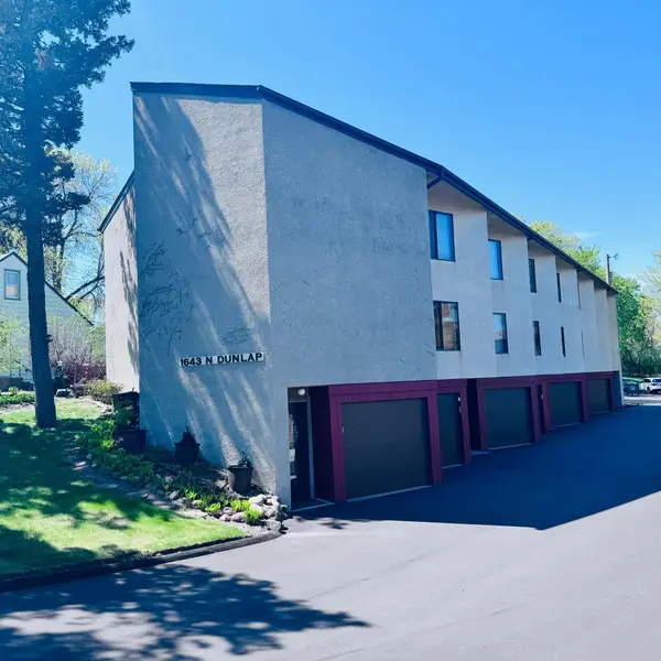 1643 Dunlap Street N #4, Saint Paul, MN 55108