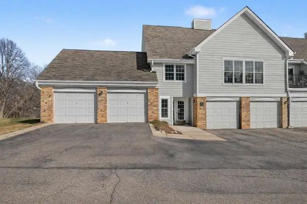 6165 Chasewood Parkway #1, Minnetonka, MN 55343