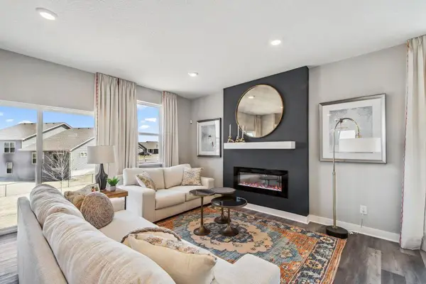 6638 208th Street W, Farmington, MN 55024