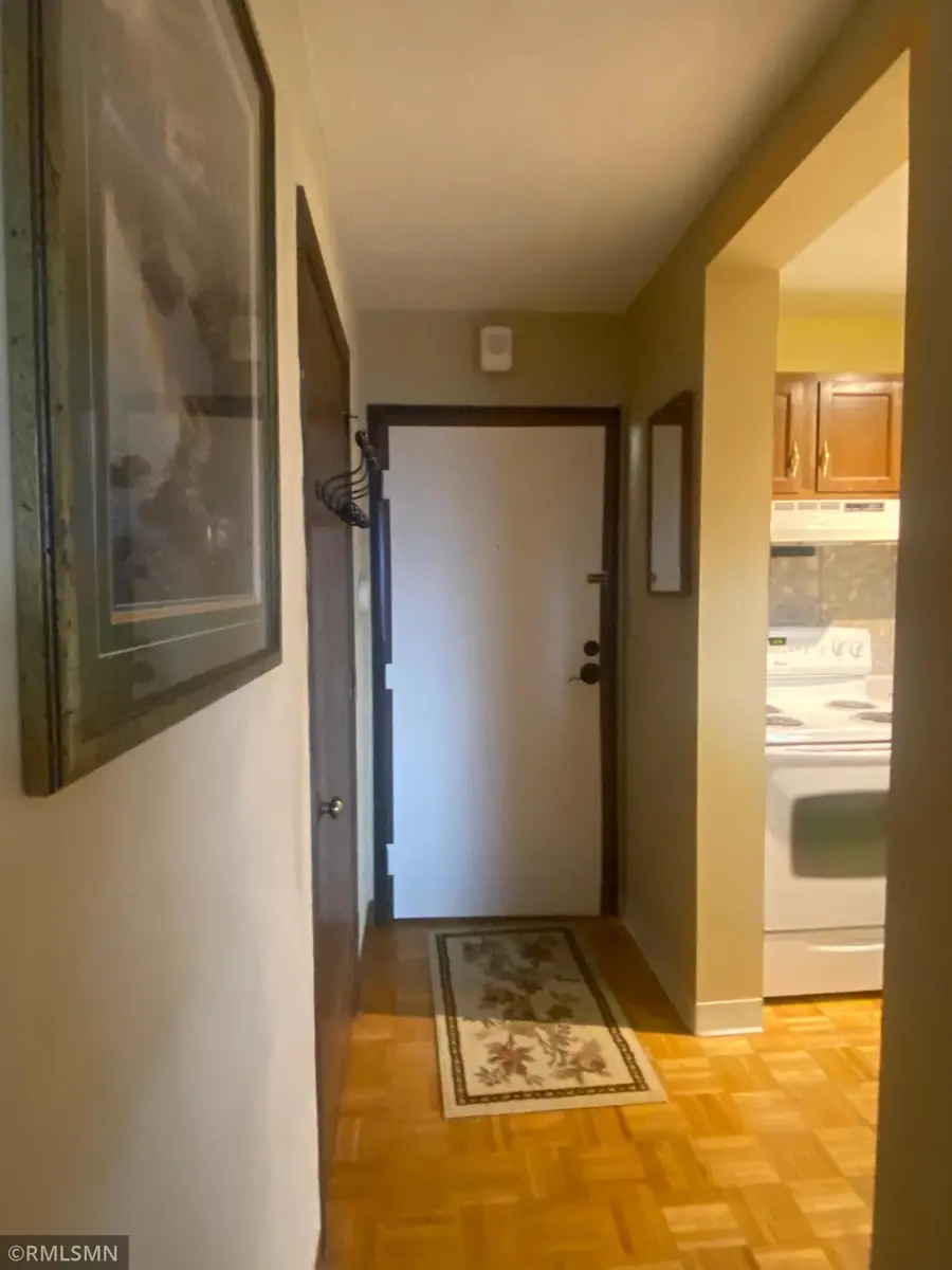 1181 Edgcumbe Road #1007, Saint Paul, MN 55105 - Image #2