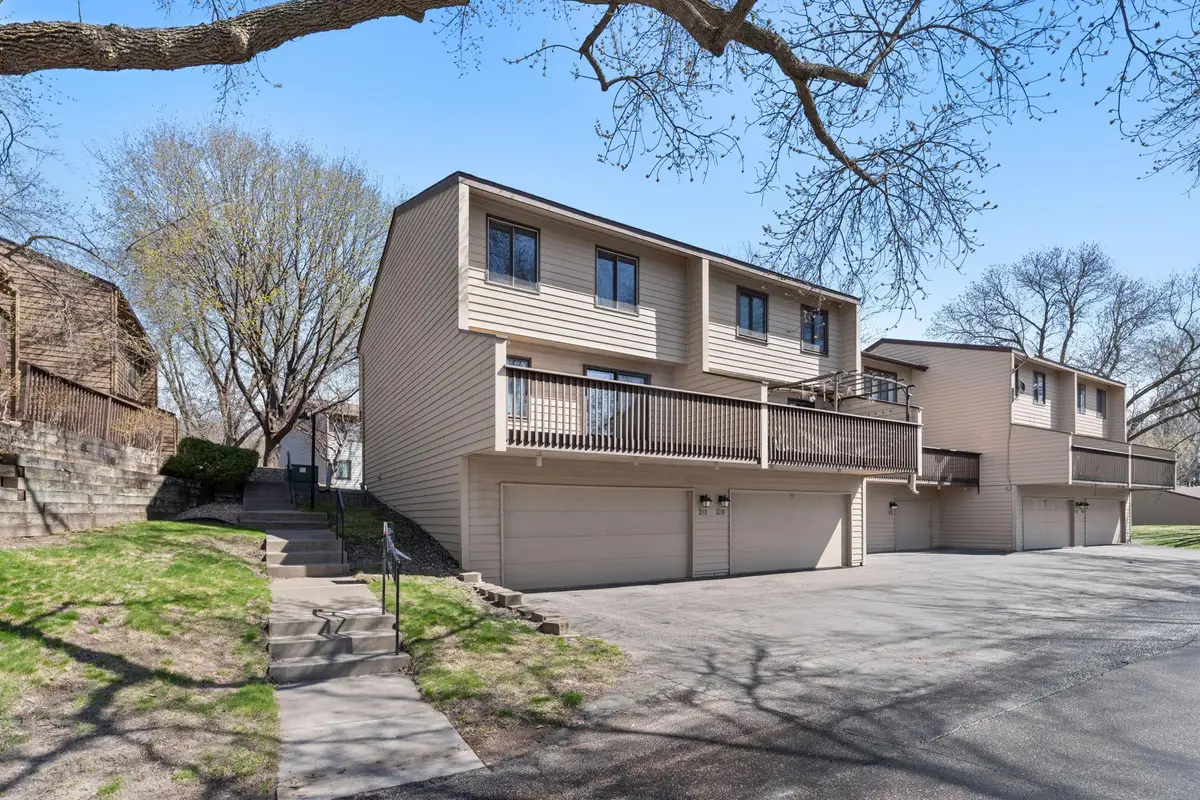 281 W Eagle Lake Drive, Maple Grove, MN 55369 - #1