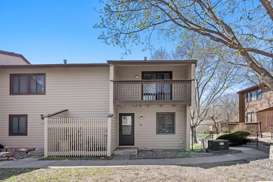 281 W Eagle Lake Drive, Maple Grove, MN 55369 - #2