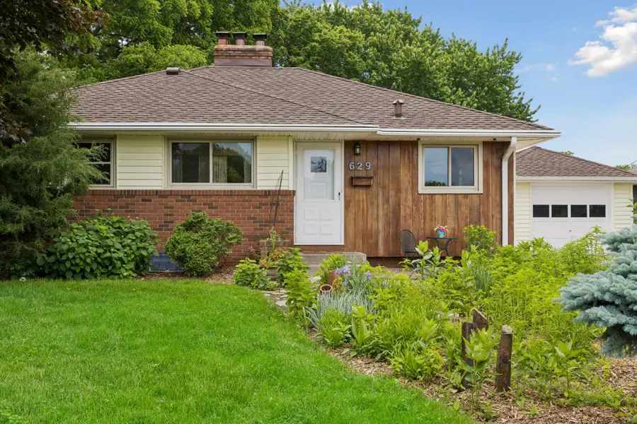 629 5th Avenue S, Hopkins, MN 55343 - #2