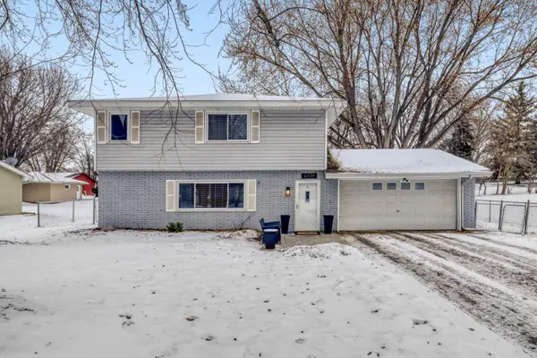 6739 Yucca Lane N, Maple Grove, MN 55311