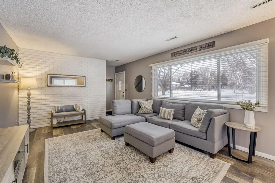 6739 Yucca Lane N, Maple Grove, MN 55311 - Image #3