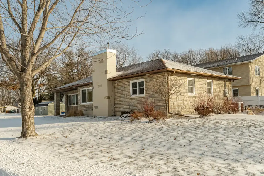 137 Memorial Drive Nw, Blooming Prairie, MN 55917 - Image #2