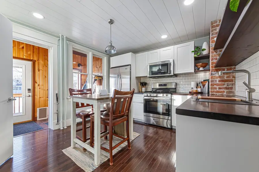 415 8th Street Nw, Faribault, MN 55021 - #2