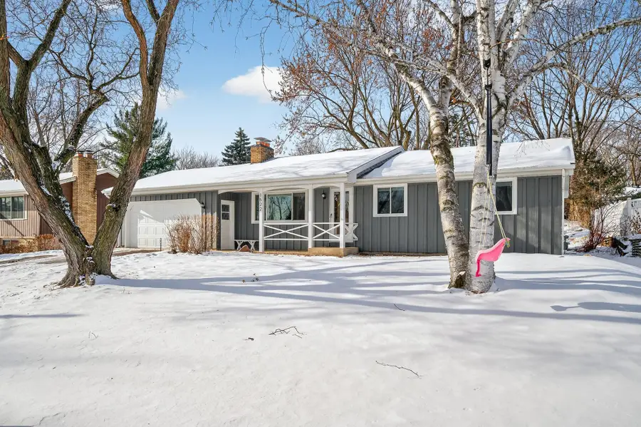 1522 18th Avenue Nw, New Brighton, MN 55112 - Image #3