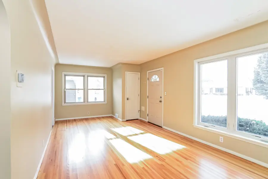 7227 Oakland Avenue, Richfield, MN 55423 - #3