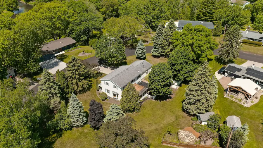 2750 Riverside Lane Ne, Rochester, MN 55906 - #2