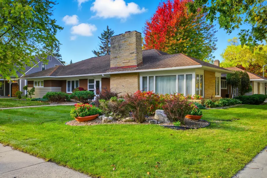 1601 9th Street S, Fargo, ND 58103 - #3