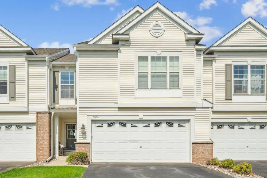 6866 Christian Curve, Woodbury, MN 55125 - Image #2