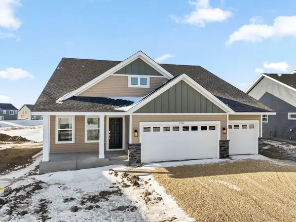 7521 Lotus Lane, Lino Lakes, MN 55038