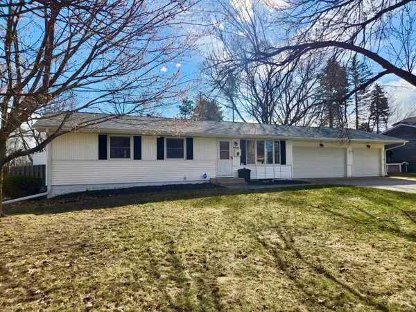 10933 Beard Avenue S, Bloomington, MN 55431