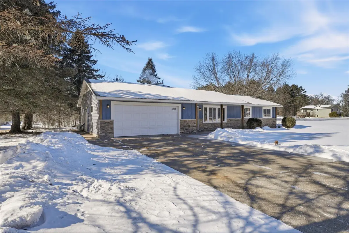 16930 Chisholm Street Ne, Ham Lake, MN 55304 - #1