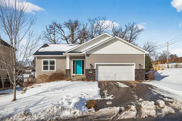 9530 18th Avenue N, Plymouth, MN 55441