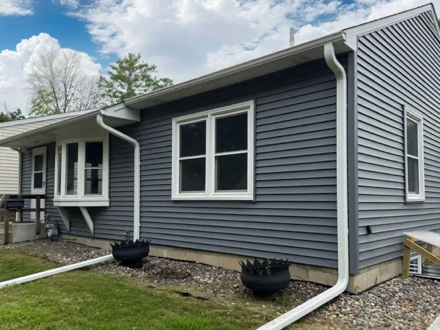 1874 Hoyt Avenue E, Saint Paul, MN 55119 - #3