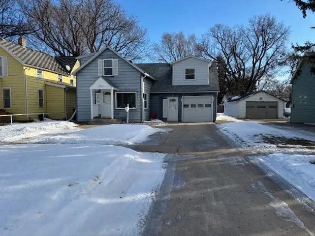520 17th Street N, Moorhead, MN 56560 - #1