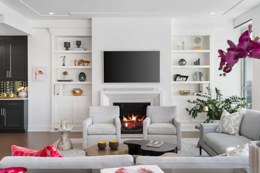 1111 W River Parkway #25A, Minneapolis, MN 55415 - #2