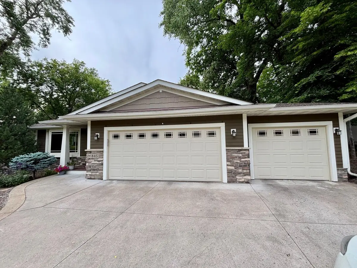 845 Palm Court, Maplewood, MN 55109 - #1