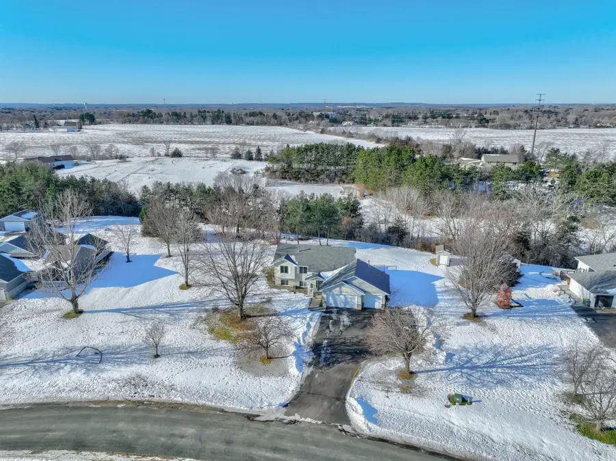 938 Waxon Lane, Hudson, WI 54016 - Image #3
