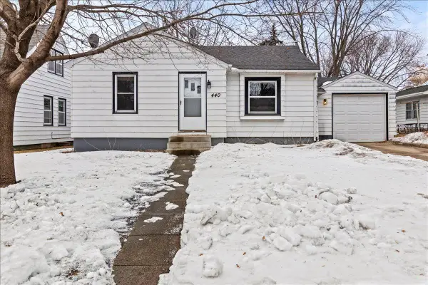 440 2nd Street S, Winsted, MN 55395