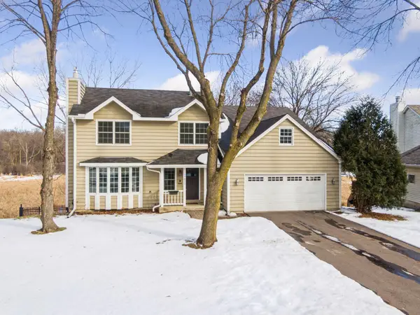 19415 Vine Ridge Road, Excelsior, MN 55331