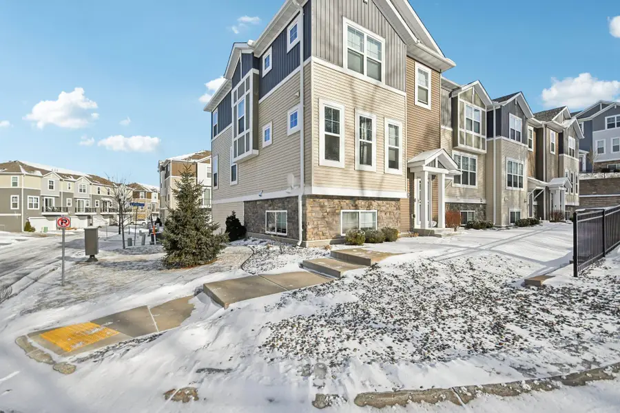 2278 Polar Way, North Saint Paul, MN 55109 - Image #2