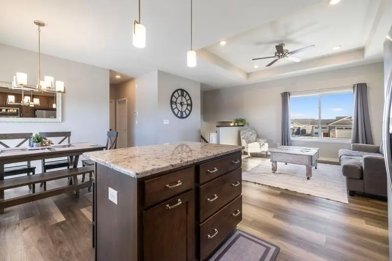 729 Tall Grass Lane, Wanamingo, MN 55983 - Image #3