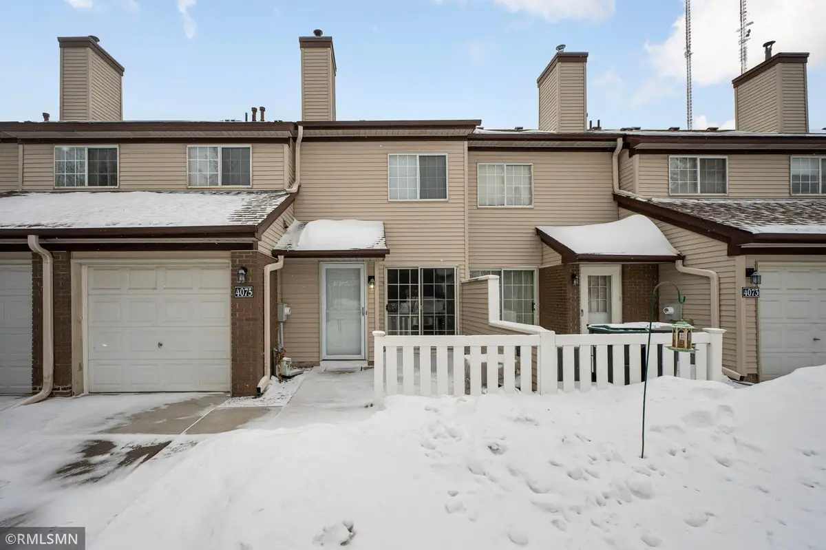 4075 Wilshire Circle, Shoreview, MN 55126 - #1