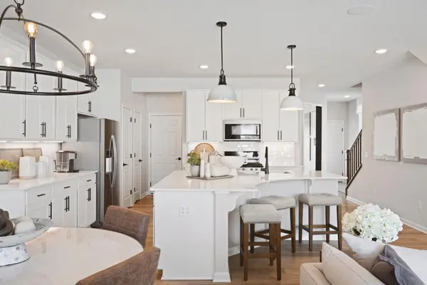 14437 104th Avenue N, Maple Grove, MN 55369