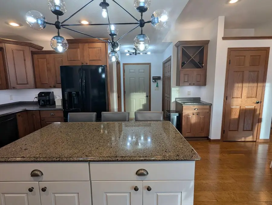 212 Eastwood Drive, Redwood Falls, MN 56283 - #3