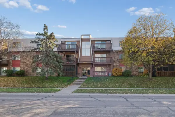 14620 Garrett Avenue #104, Apple Valley, MN 55124