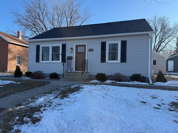 505 W Van Dusen Street, Springfield, MN 56087