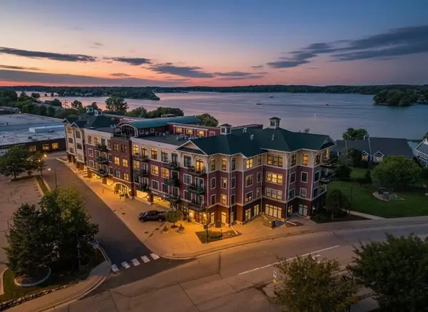 4100 Spring Street #211, Spring Park, MN 55384