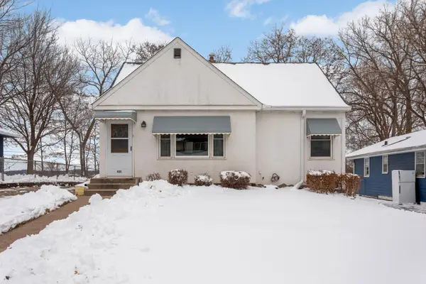 821 9th Avenue S, South Saint Paul, MN 55075