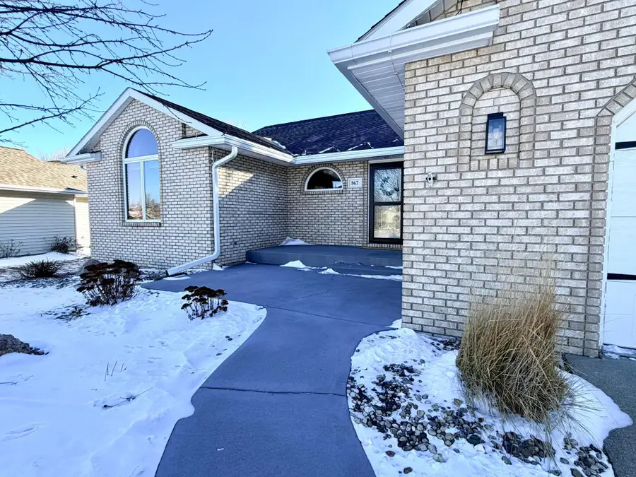 867 Briarwood Drive, Worthington, MN 56187 - #3