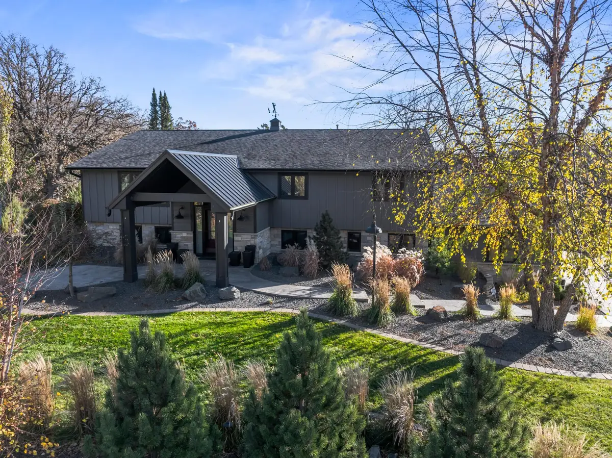 503 24th Street Sw, Austin, MN 55912 - #1