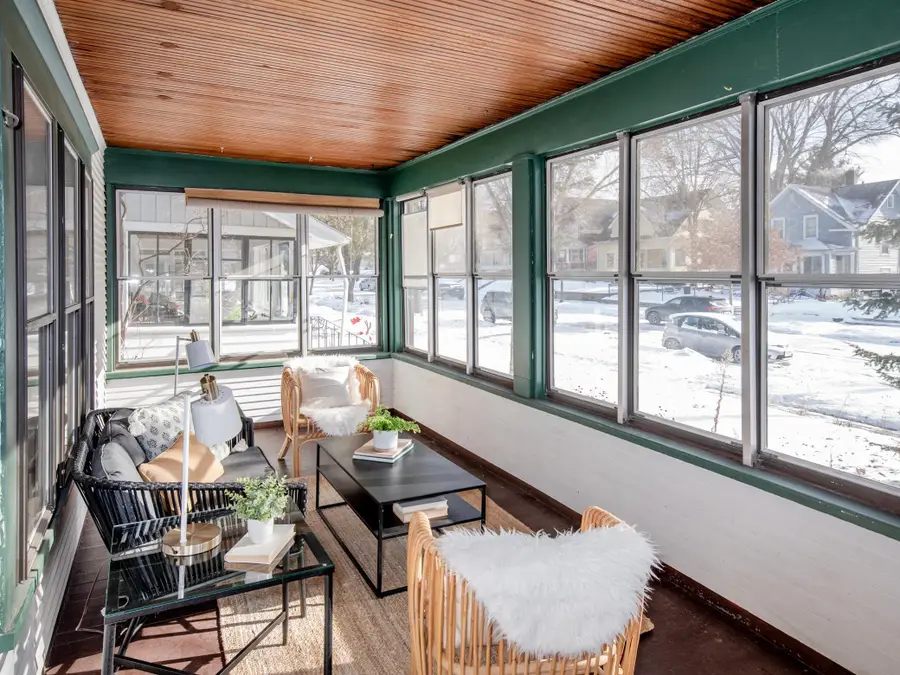 2111 Dayton Avenue, Saint Paul, MN 55104 - #3